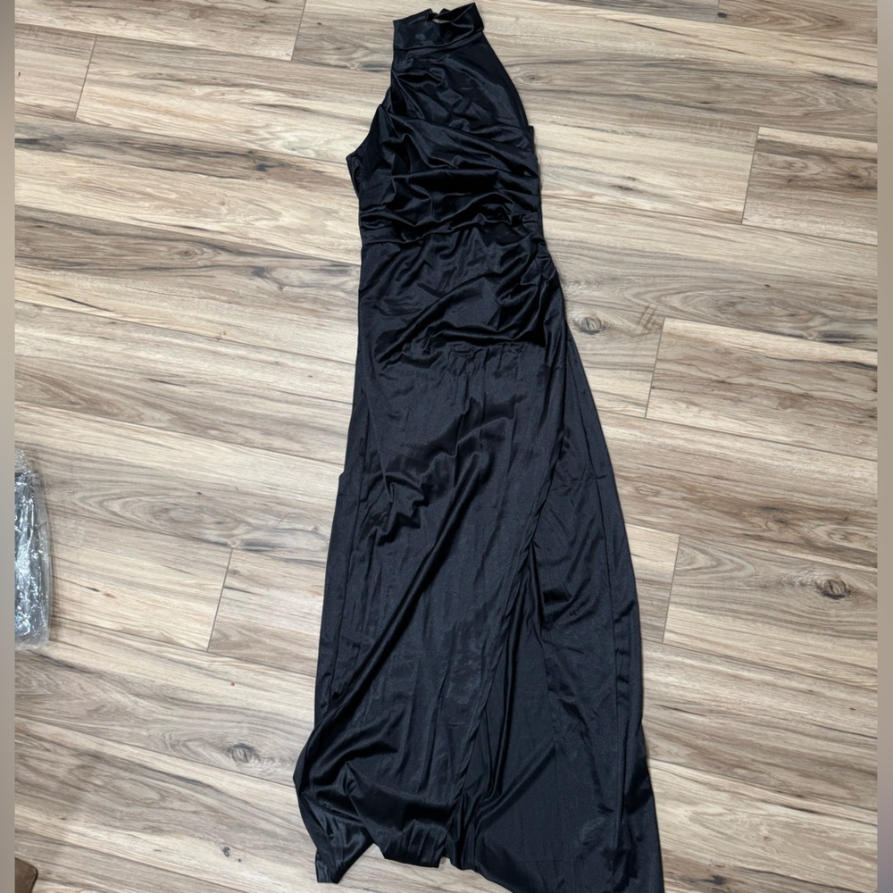 Elegant Black Evening Gown